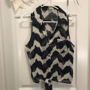 Chevron Tie Top!
